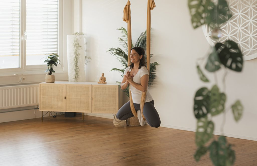 Aerial Yoga Haltung